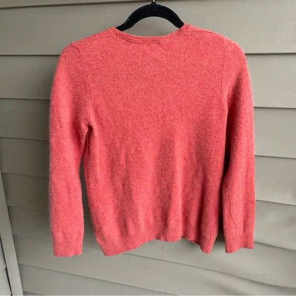 LL Bean Cashmere Sweater Small Coral V Neck Half Sleeve‎ Fuzzy Colorful Carrier - Picture 2 of 8